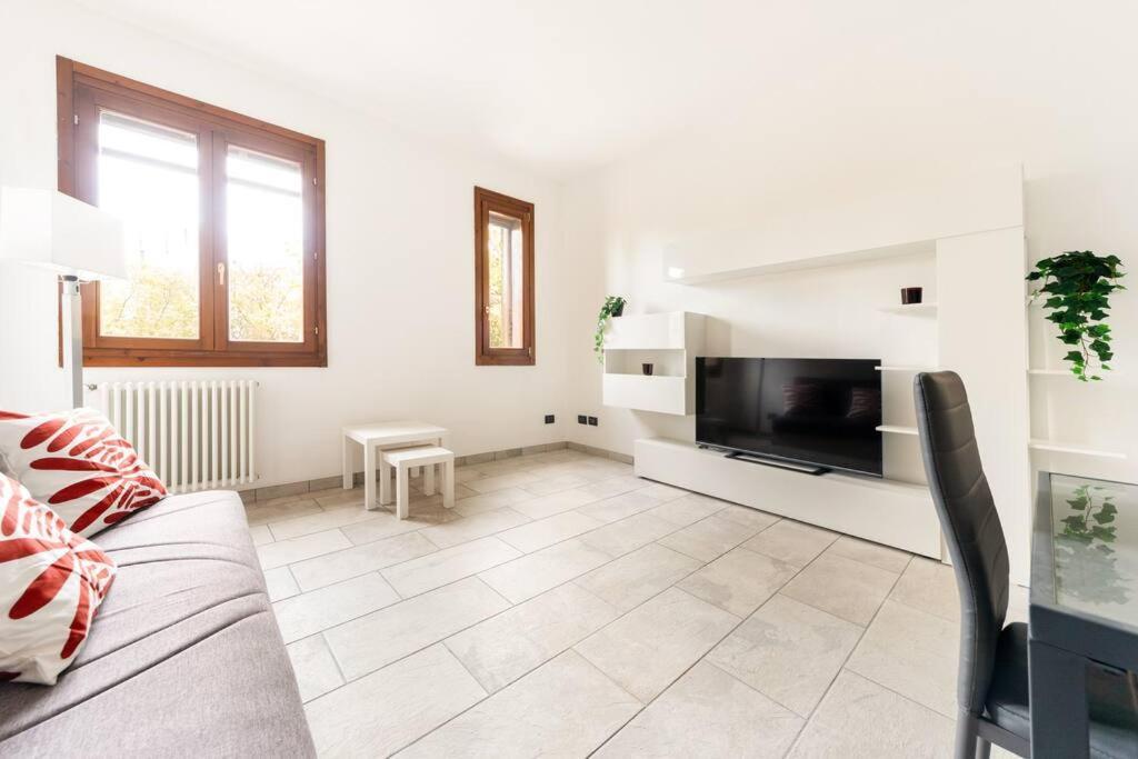 Appartamento Unico A Bologna Con 3 Camere E Parcheggio Gratuito Exterior foto